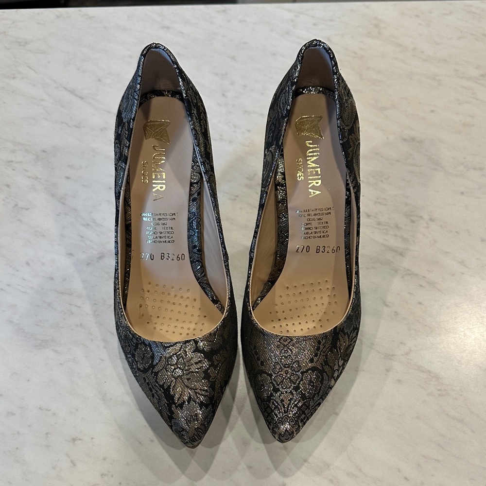 Jumeria Elegant Black and Gold Heels